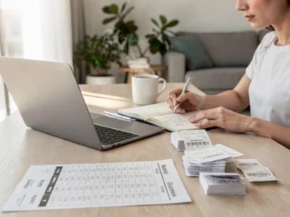 Monthly Expense Tracker